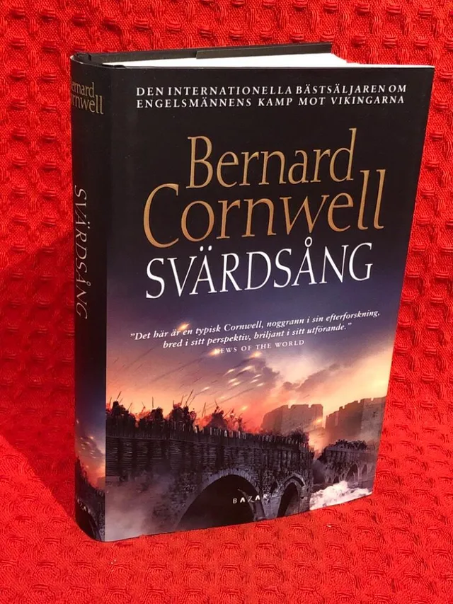 Svärdsång av Bernard Cornwell - omslag
