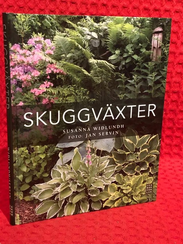 Skuggväxter av Susanna Widlundh - omslag