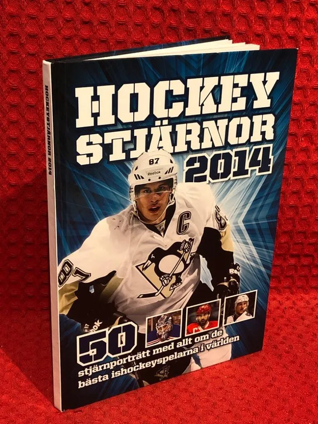 Hockeystjärnor 2014 av Linus Hugosson - Lars-Ivar Jansson - Simon Strömberg - omslag