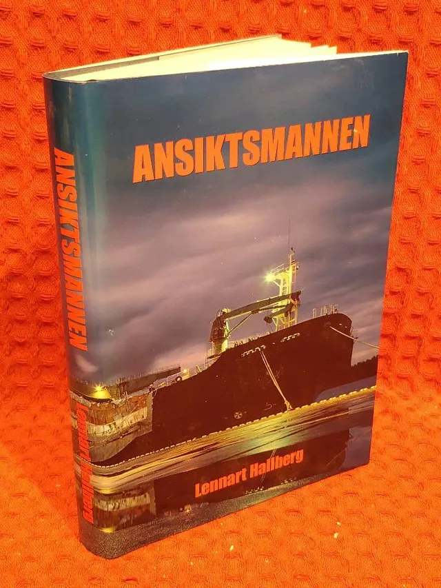 Ansiktsmannen av Lennart Hallberg - omslag