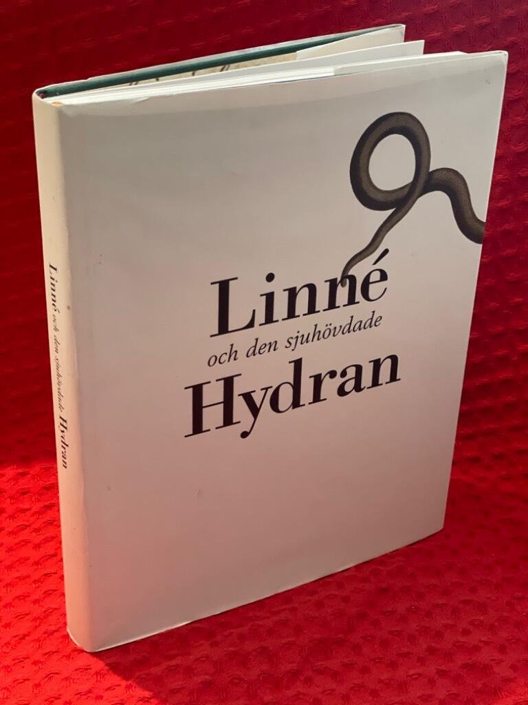 Linné och den sjuhövdade Hydran av Michael Östlund - omslag