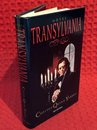 Hôtel Transylvania av Chelsea Quinn Yarbro - omslag