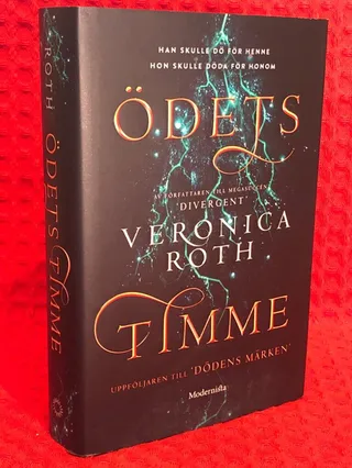 Ödets timme av Veronica Roth - omslag