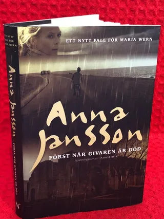 Först när givaren är död av Anna Jansson - omslag