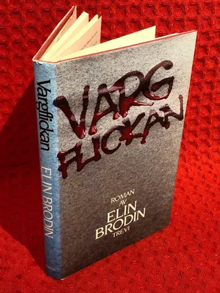 Vargflickan av Elin Brodin - omslag