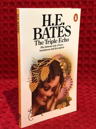 The triple echo av H. E Bates - omslag