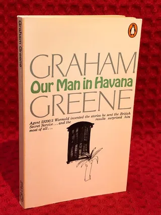 Our man in Havana : an entertainment av Graham Greene - omslag