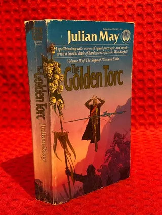 The Golden Torc av Julian May - omslag