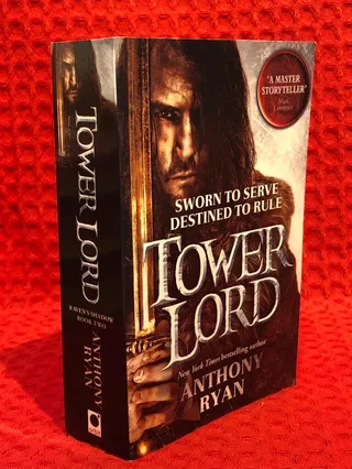 Tower Lord av Anthony Ryan - omslag