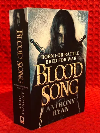 Blood Song av Anthony Ryan - omslag