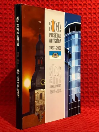 Riga Pilsetas Attistiba 1997-2001 - omslag