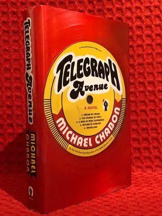 Telegraph Avenue av Micheal Chabon - omslag