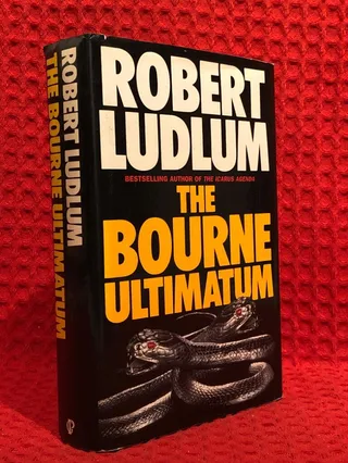 The bourne ultimatum av Robert Ludlum - omslag
