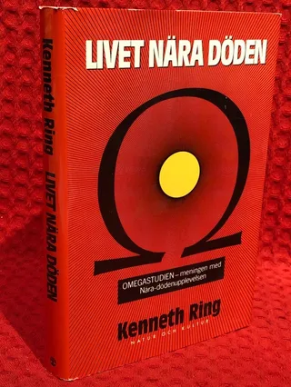 Livet nära döden av Ring - omslag