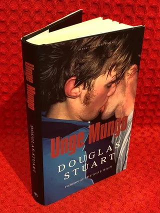 Unge Mungo av Douglas Stuart - omslag