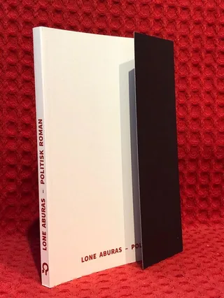 Politisk roman av Lone Aburas - omslag