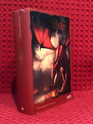 Den äldste av Christopher Paolini - omslag