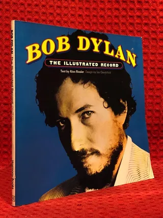 Bob Dylan - the illustrated record av Alan Rinzler - omslag
