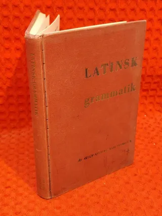 Latinsk grammatik av Axel W. Ahlberg - omslag