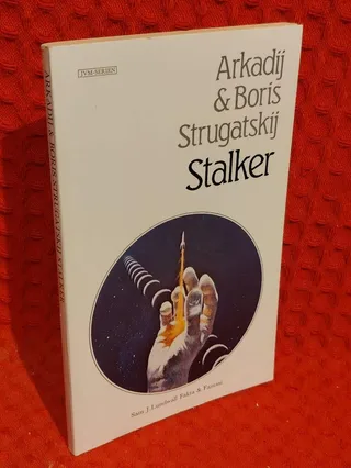 Stalker av Arkadij Natanovič̌ Strugackij - omslag