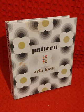 Pattern av Orla Kiely - omslag