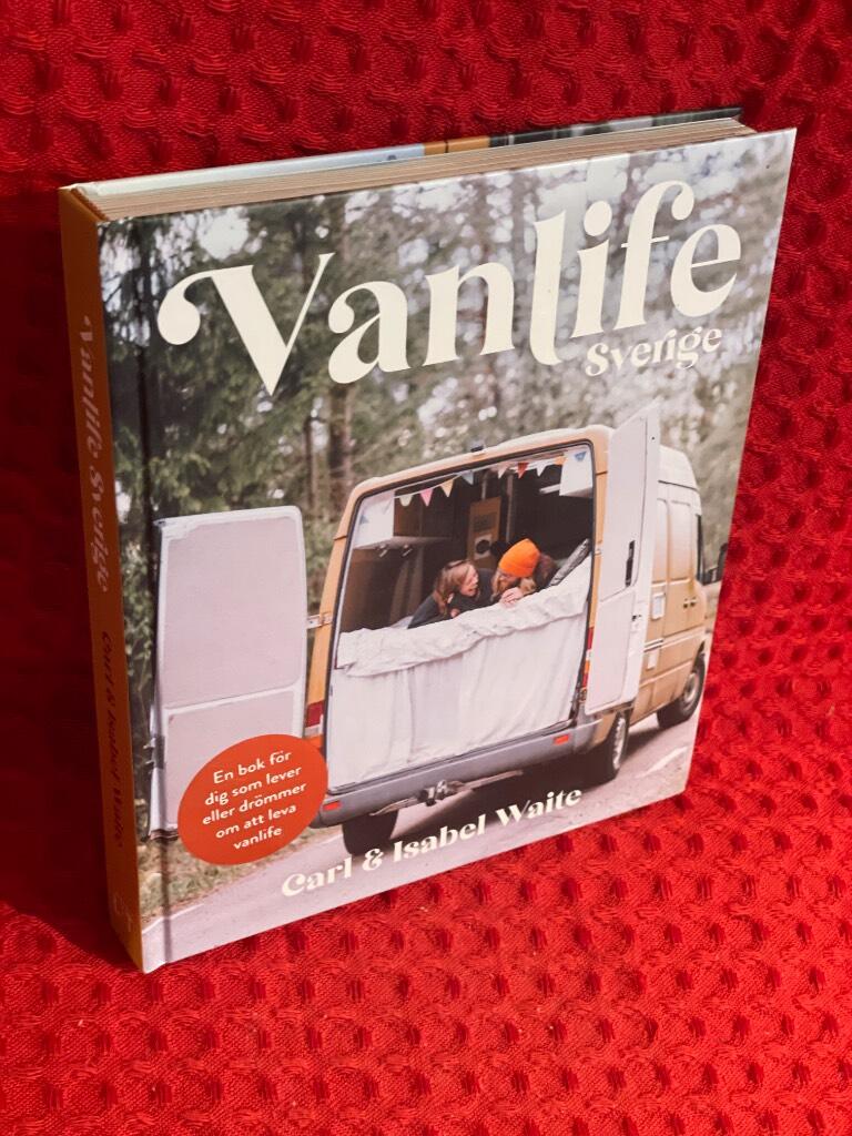 Vanlife Sverige av Carl Waite - omslag