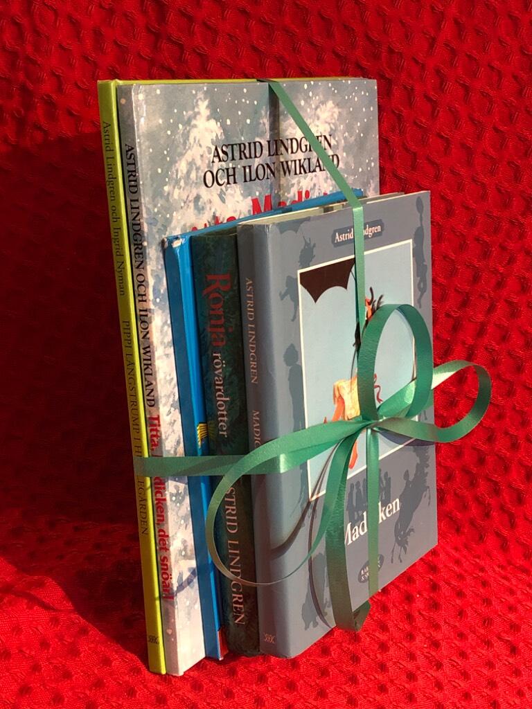 Bokpaket: Böcker av Astrid Lindgren av Astrid Lindgren - omslag