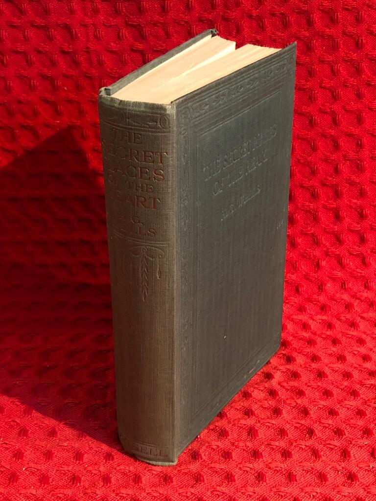 The secret places of the heart av H. G. Wells - omslag