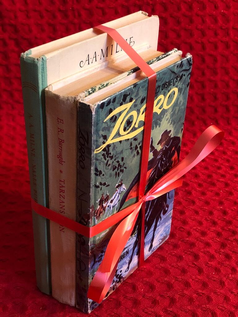 Bokpaket: 3 st sagor av E.R. Burroughs & Isabel Allende A.A. Milne - omslag