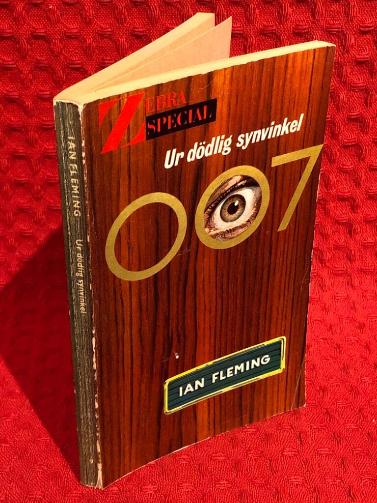 Ur dödlig synvinkel av Ian Fleming - omslag