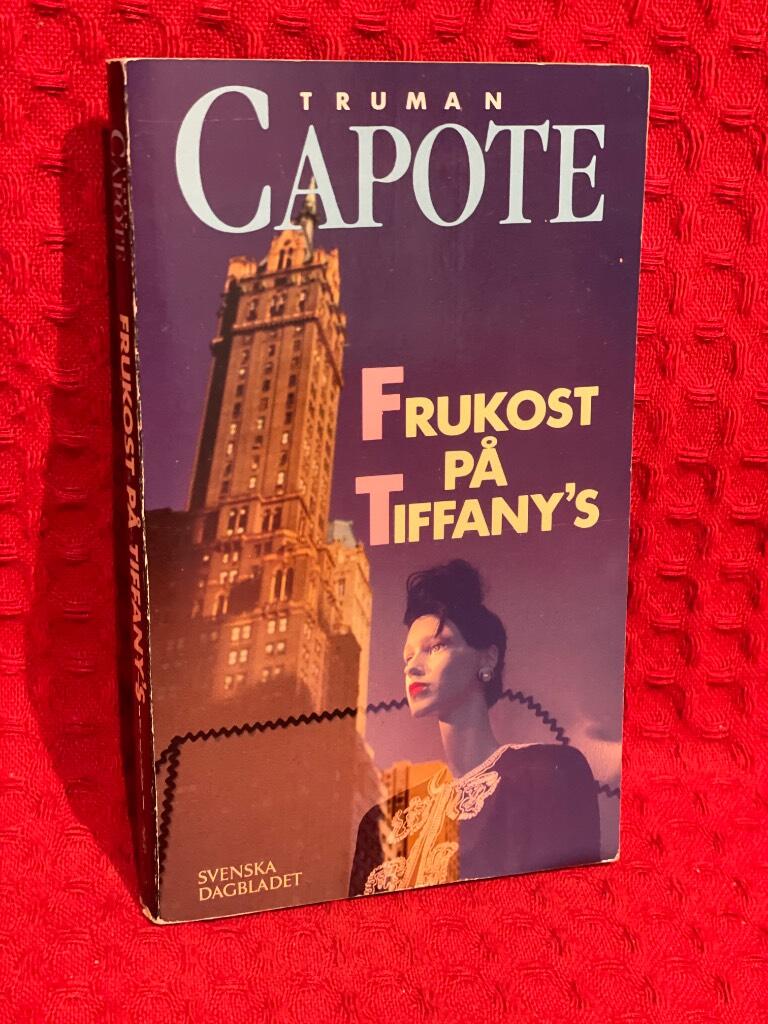 Frukost på Tiffany's av Truman Capote - omslag