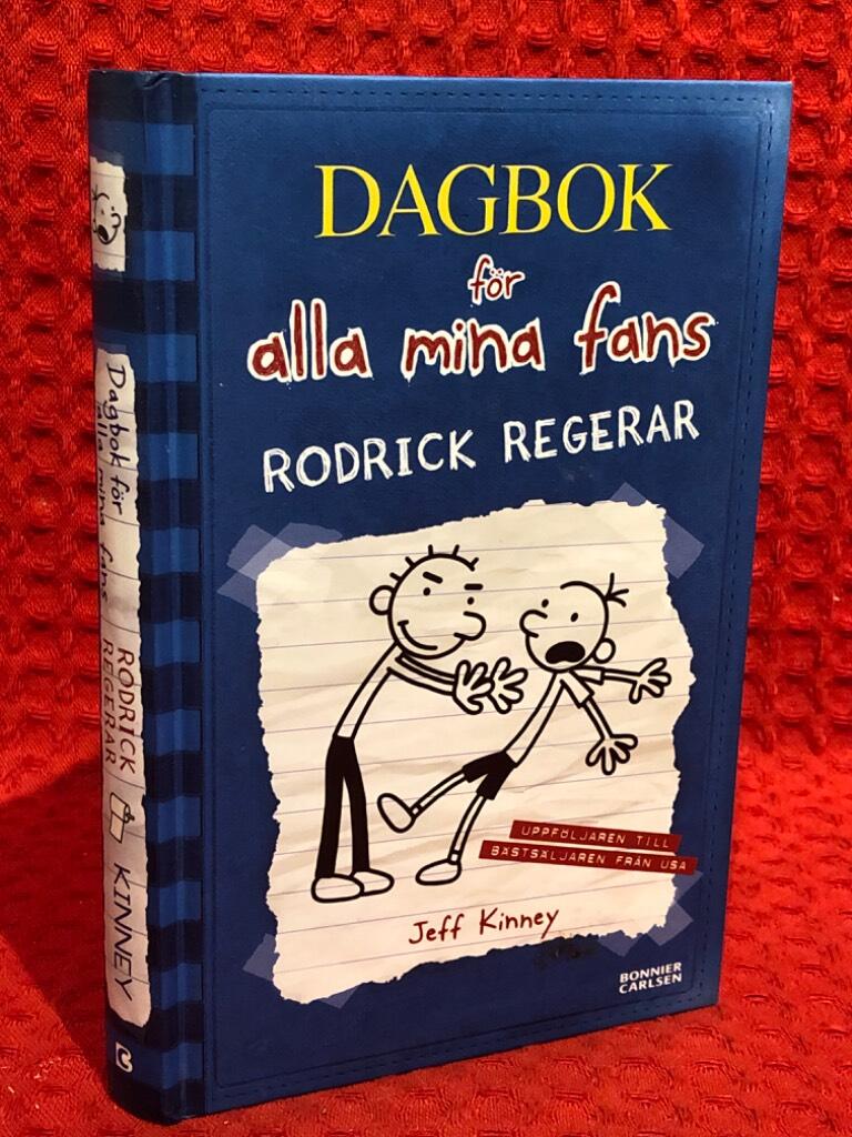 Rodrick regerar av Jeff Kinney - omslag