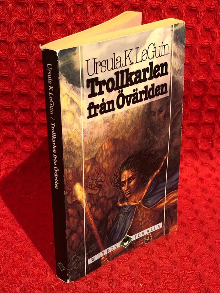 Trollkarlen från Övärlden av Ursula K. Le Guin - omslag