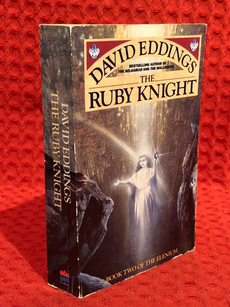 The Ruby Knight av David Eddings - omslag