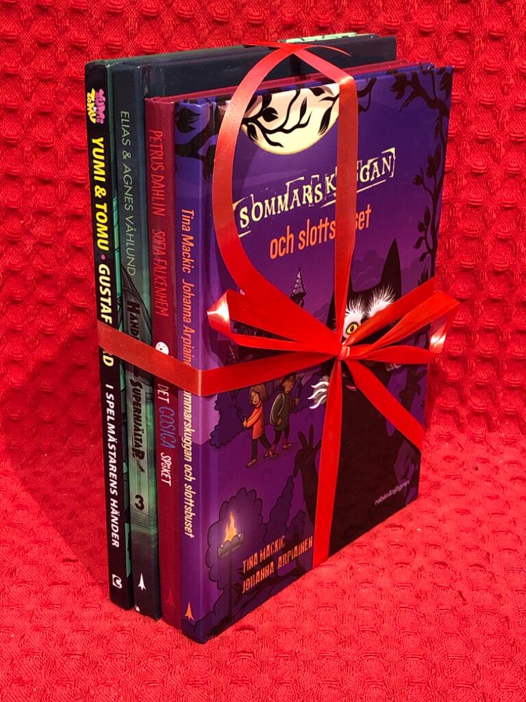 Bokpaket: 4 st Spännande barnböcker - omslag
