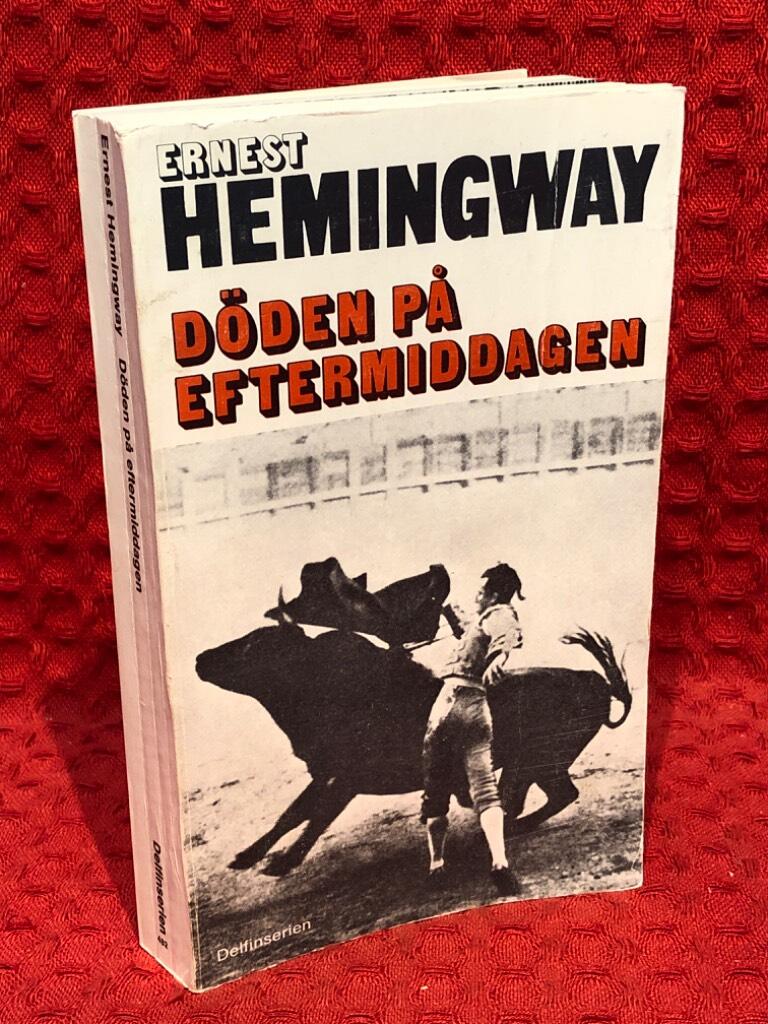 Döden på eftermiddagen av Ernest Hemingway - omslag