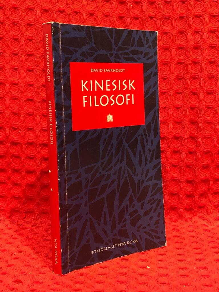 Kinesisk filosofi av David Favrholdt - omslag