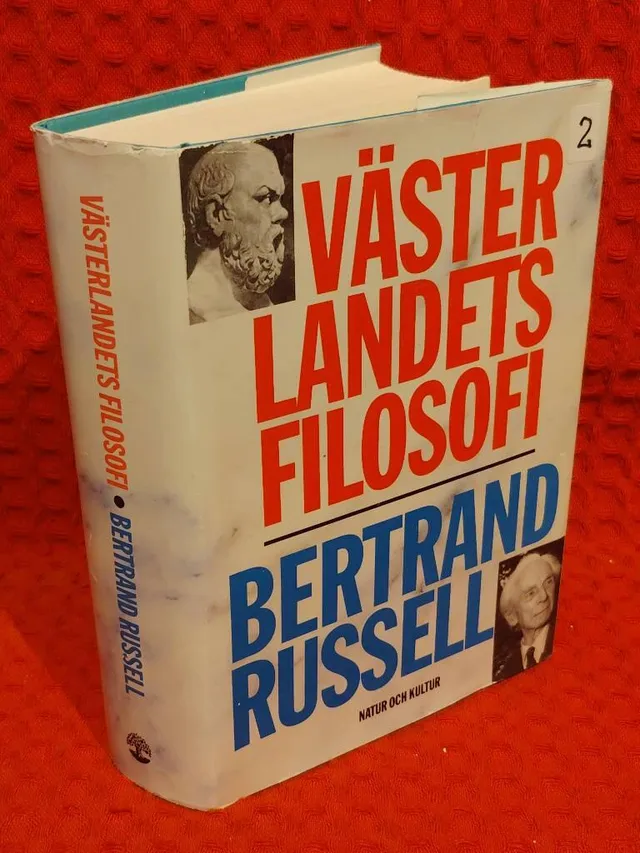 Västerlandets filosofi och dess samband med den politiska och sociala utvecklingen av Bertrand Russell - omslag