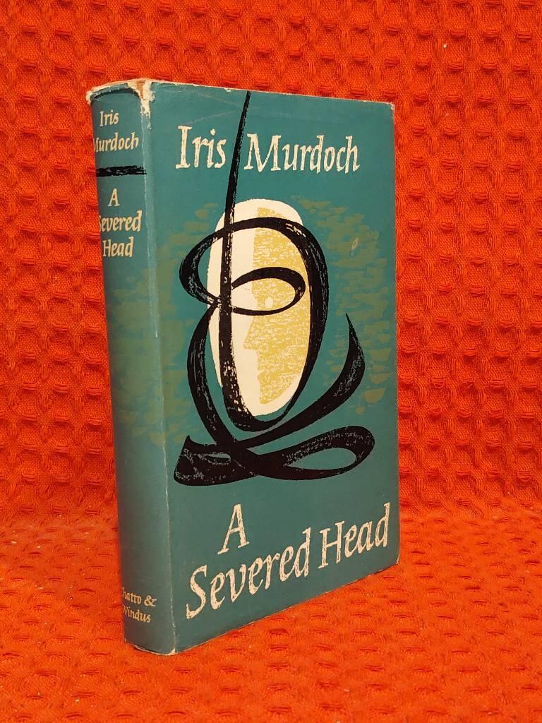 A severed head av Iris Murdoch - omslag