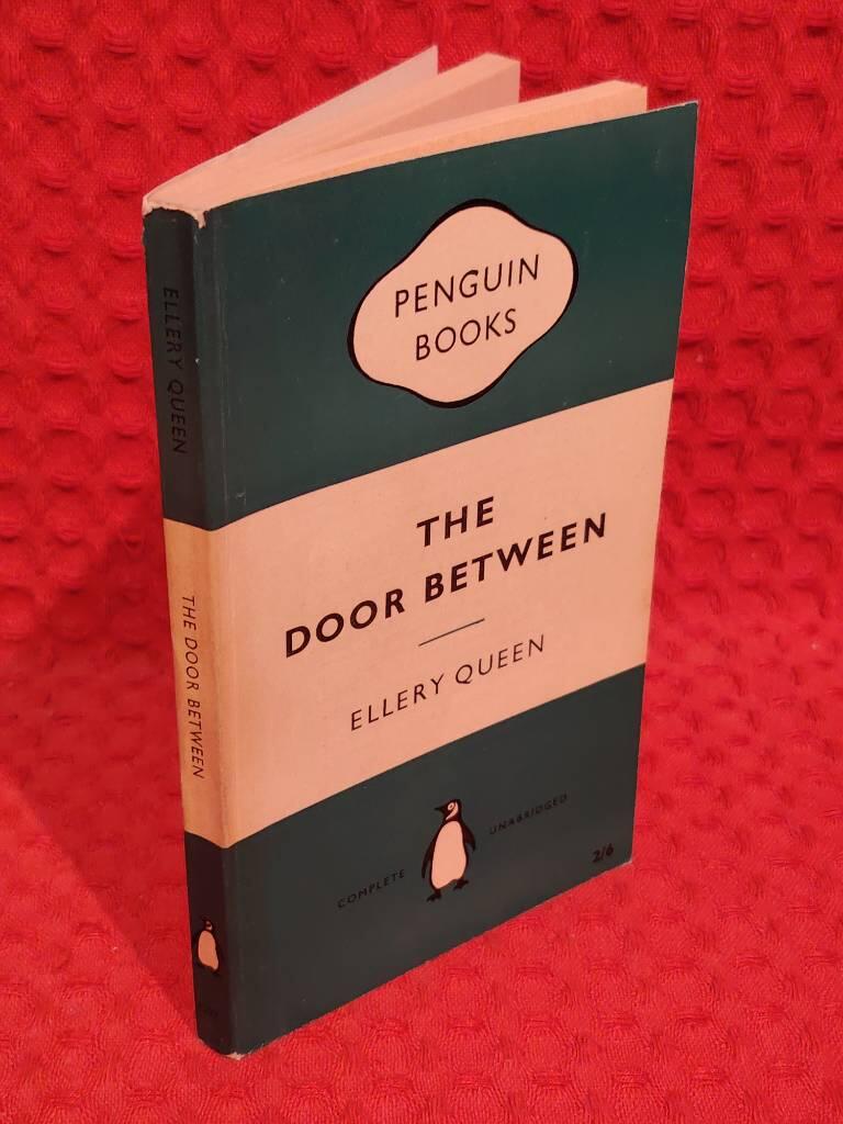 The door between av Ellery Queen - omslag