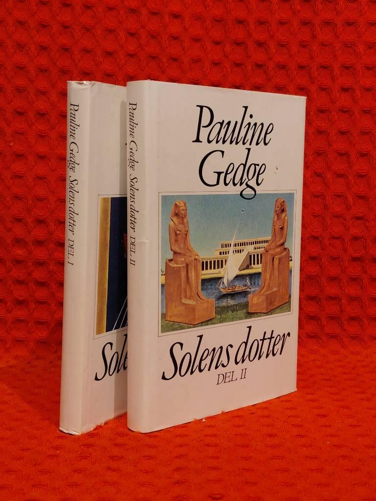 Solens dotter - Del I-II av Pauline Gedge - omslag