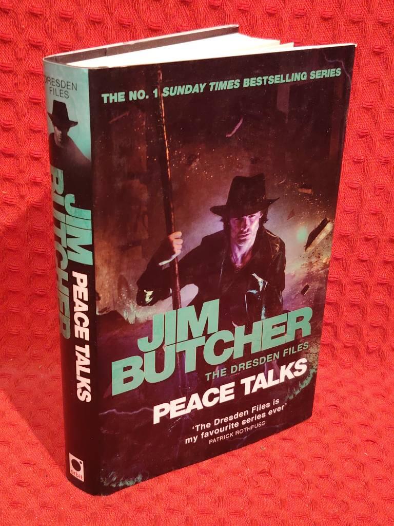 Peace Talks av Jim Butcher - omslag