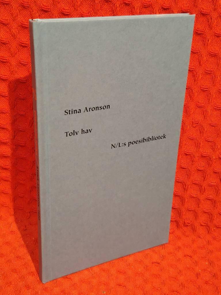 Tolv hav av Stina Aronson - omslag
