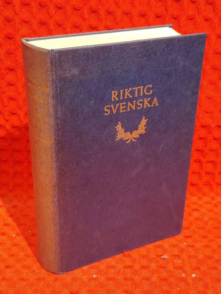Riktig svenska av Erik Wellander - omslag