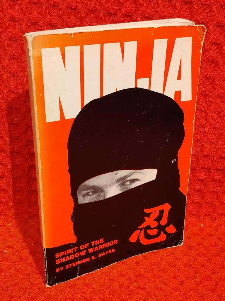 Ninja Vol 1: Spirit of the Shadow Warrior av Stephen Hayes - omslag