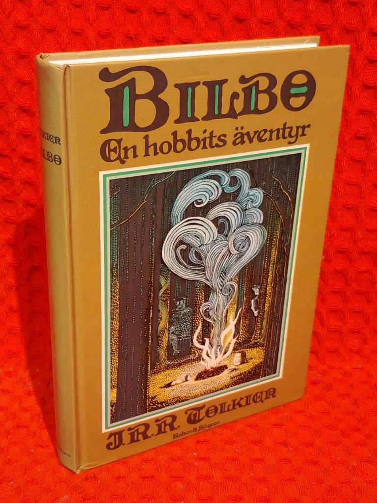 Bilbo : En hobbits äventyr av J. R. R Tolkien - omslag