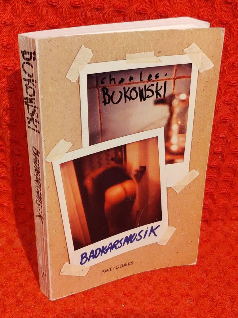 Badkarsmusik av Charles Bukowski - omslag
