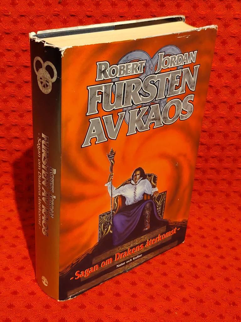 Sagan om drakens återkomst : Bok 11. Fursten av kaos av Robert Jordan - omslag